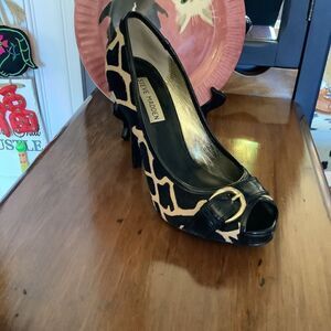 Steve Madden “Lezlje”Leather Heels -Size 7
